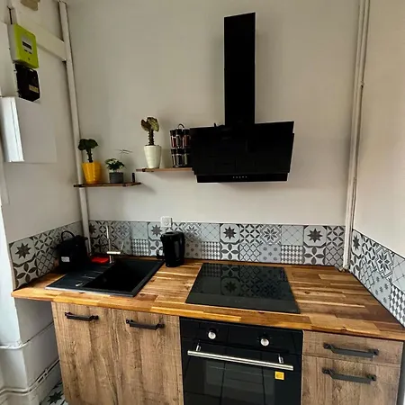 Apparemment Chaleureux Hyper Centre Apartmán *
