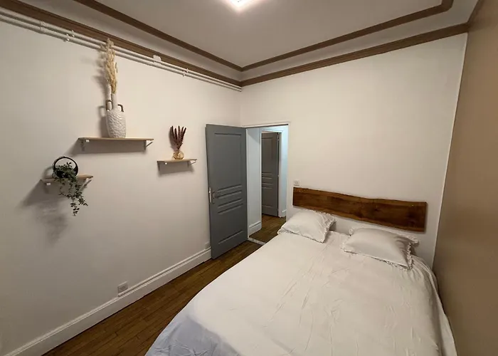 Apparemment Chaleureux Hyper Centre Lägenhet *