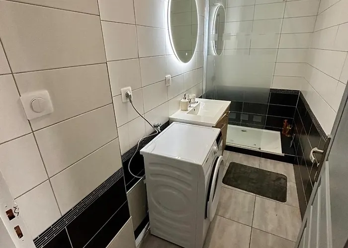 Apparemment Chaleureux Hyper Centre Нанси